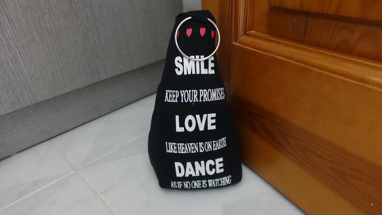 Mamina's House